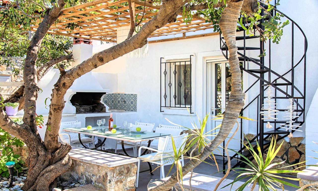 Cretan Lodge Heated Pool Agios Nikolaos  Exterior photo